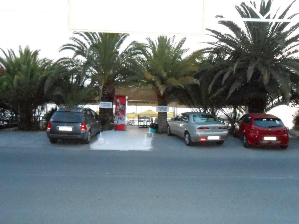 Horizon Aktaion Aparthotel Kalamata Luaran gambar